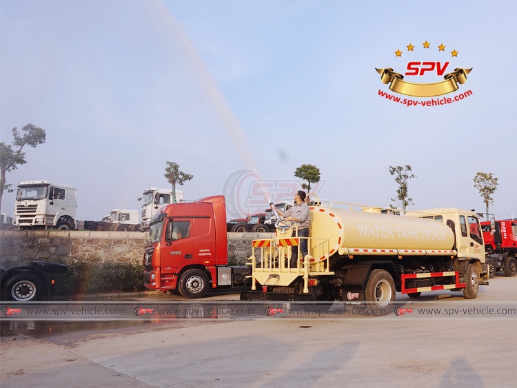 Water Sraying Truck ISUZU - Water Cannon